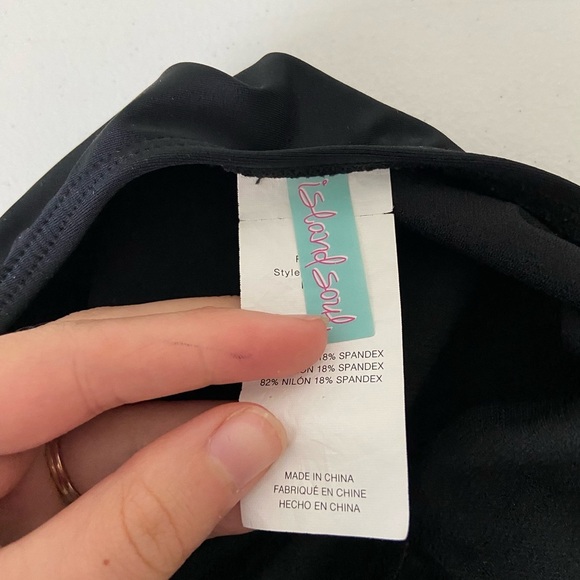 EUC | Island Soul women’s‎ one piece cutout swimsuit — large - Picture 6 of 7